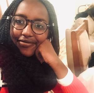 Meet your Posher, Angie